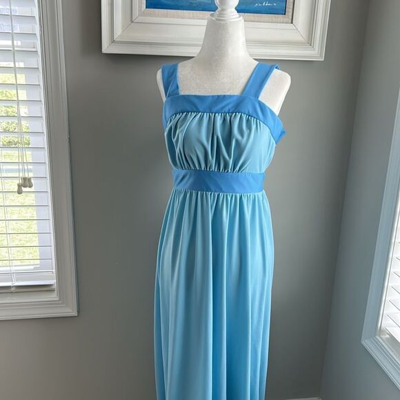 Vintage Union Label 70s Sleeveless Elegant Light Blue Maxi Dress - Picture 2 of 9